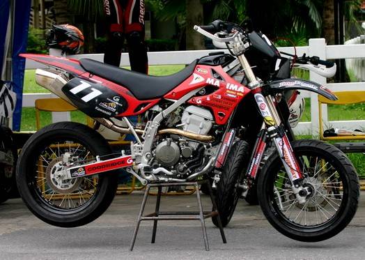 Kawasaki perkenalkan "motor tempur " KLR650 versi 2022, wah kok s...