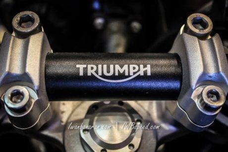 Triumph Tiger (7)