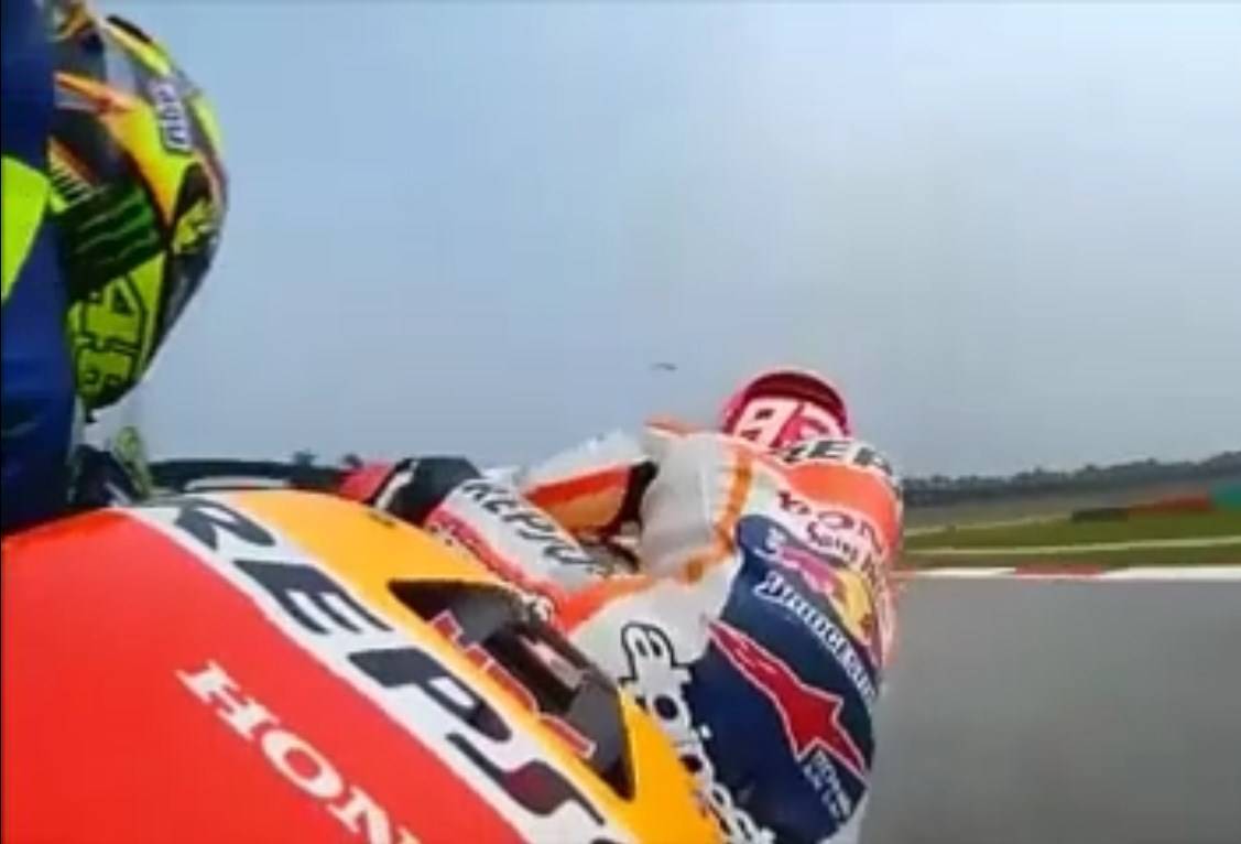 Video Frame By Frame Race Sepang Marc Marquez Vs Valentino Rossi
