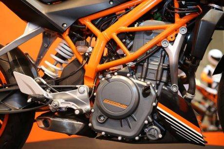 KTM-Duke-250-pics-engine