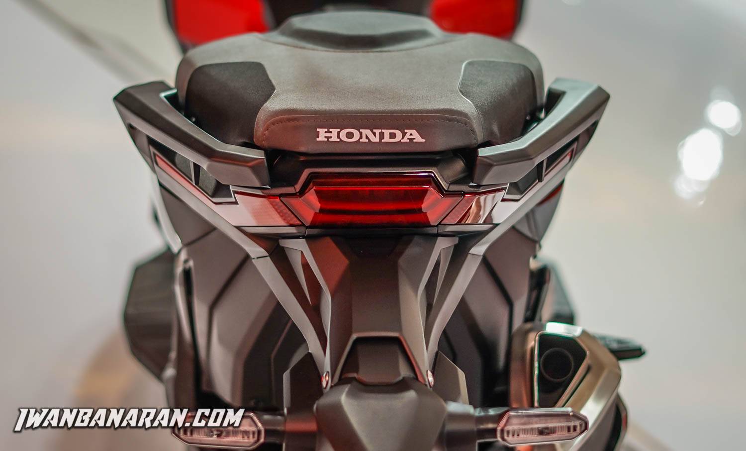 IIMS 2019 Mega gallery skutik Honda  X ADV  moge  seharga 